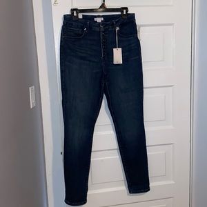 GOOD AMERICAN JEANS. BNWT!!! Size 12/31. Inseam 29”. Dark blue.